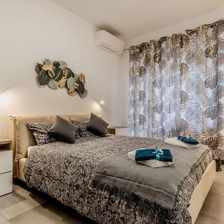 White Living R-Home Рим Экстерьер фото